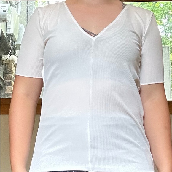 Zara ribbed v-neck tee, Women’s Small - Picture 6 of 6